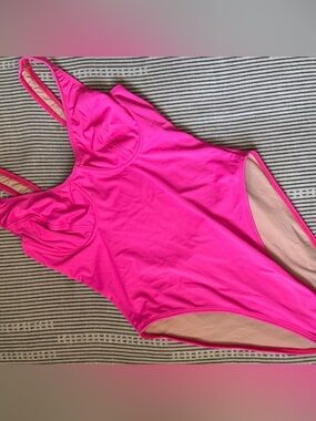 Vintage Zuliana Pink Y2K One Piece Barbiecore Swimsuit